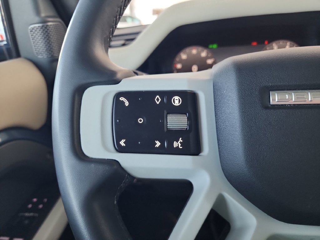 Used 2024 Land Rover Defender 110 S AWD/4WD image 21
