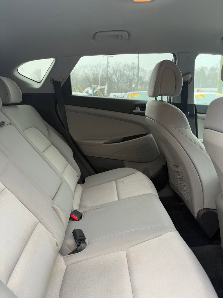 Used 2017 Hyundai Tucson SE image 13