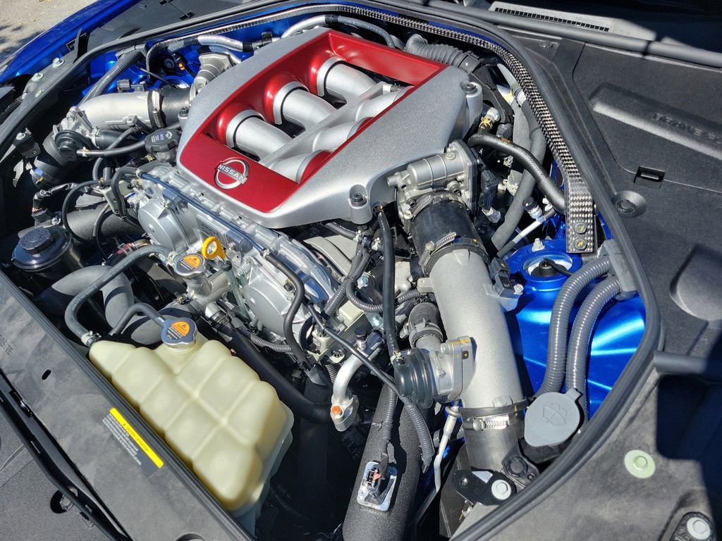 Used 2024 Nissan GT-R Premium w/ Floor Mat Package image 32