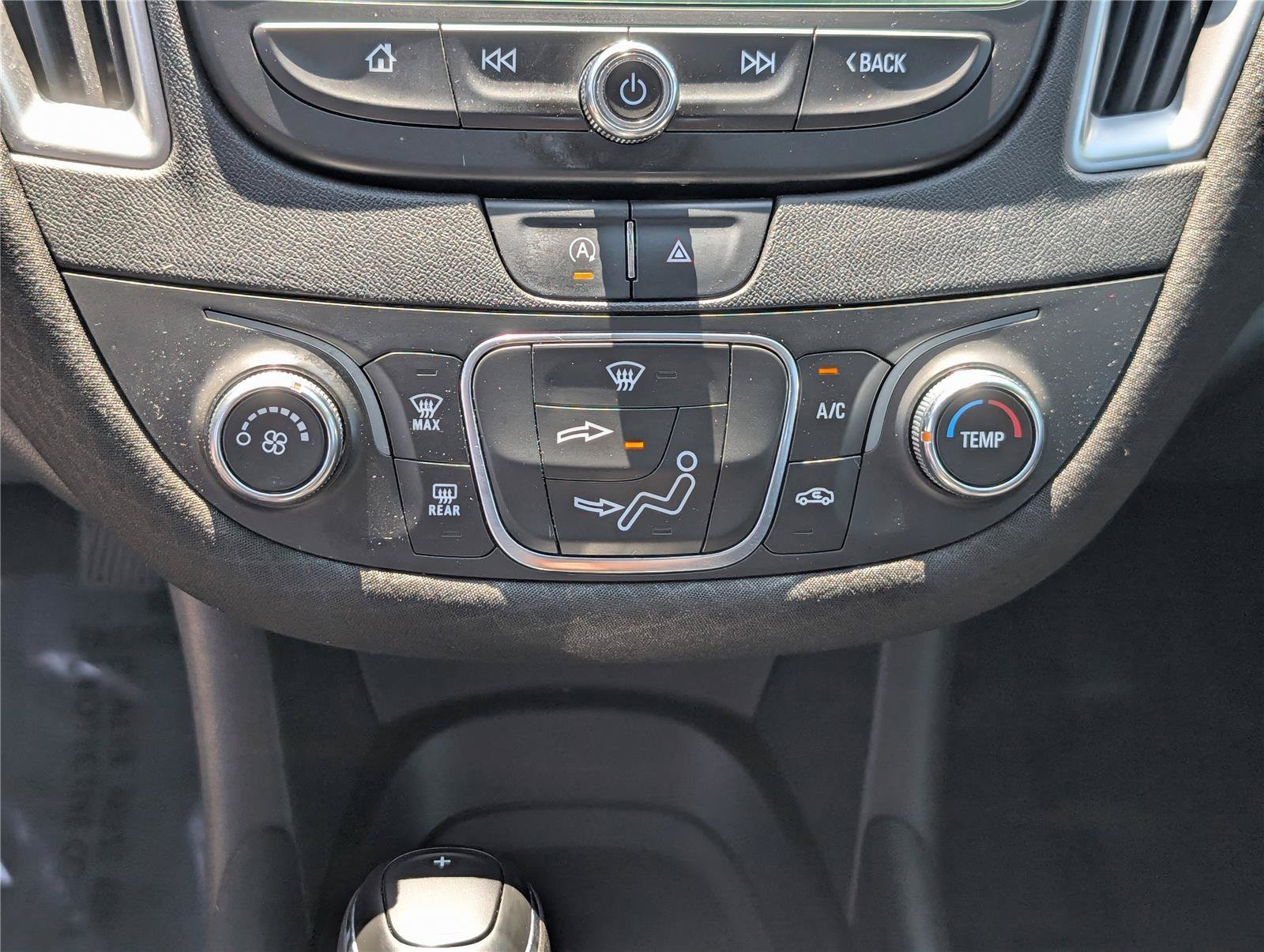 Used 2020 Chevrolet Malibu LS FWD image 22
