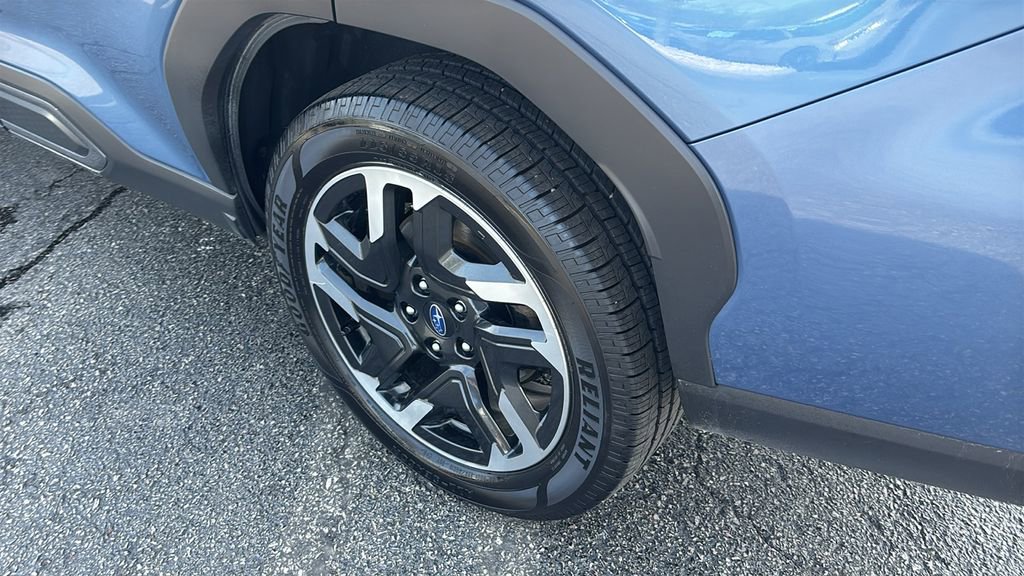 Used 2025 Subaru Forester Limited image 9