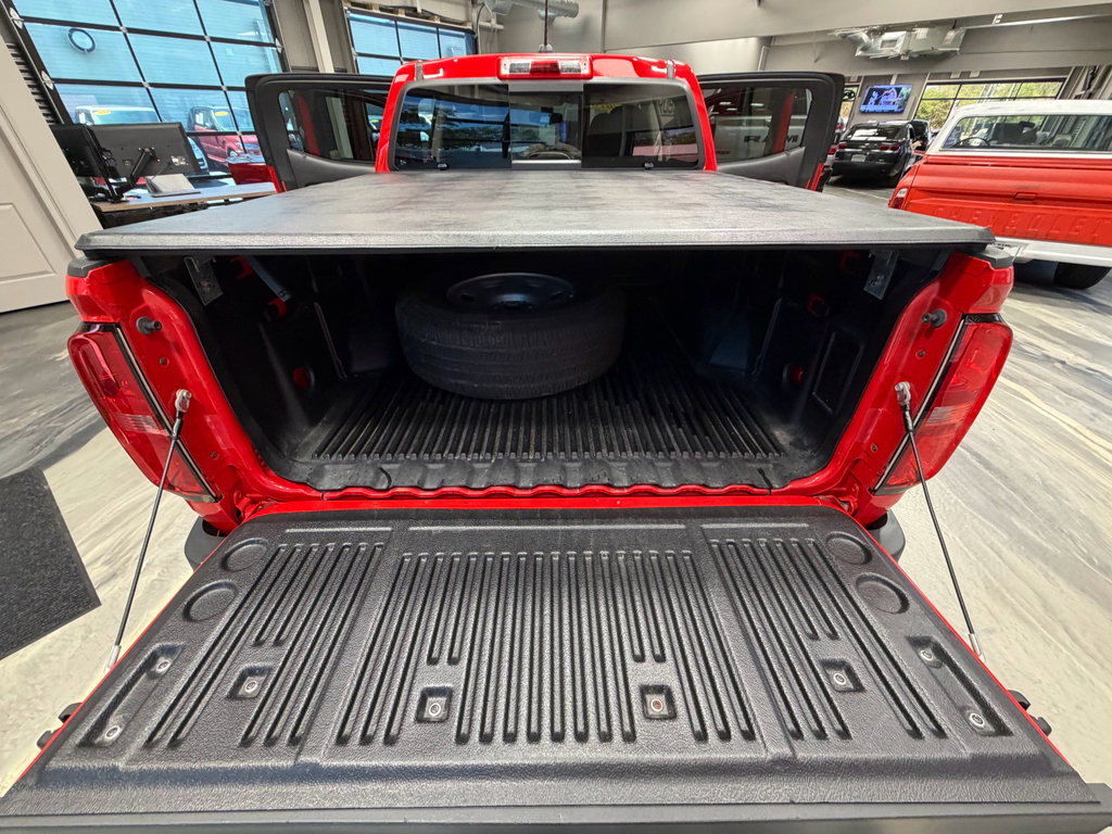 Used 2016 Chevrolet Colorado LT w/ LT Convenience Package RWD image 46