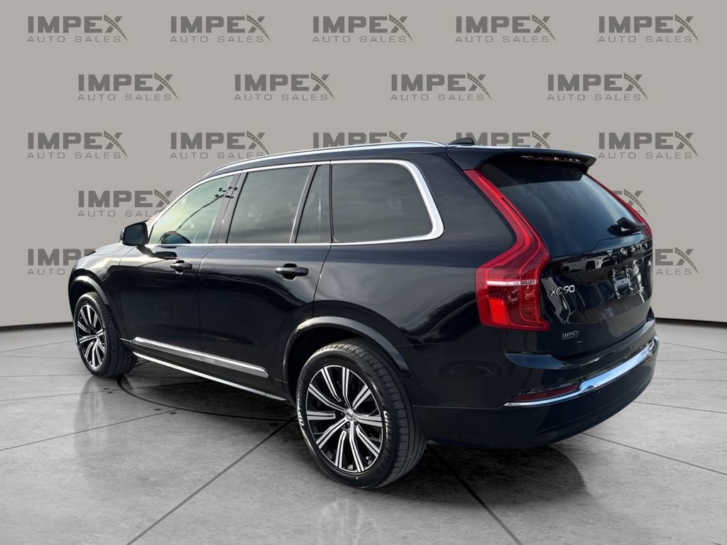 Used 2024 Volvo XC90 B6 Plus image 3