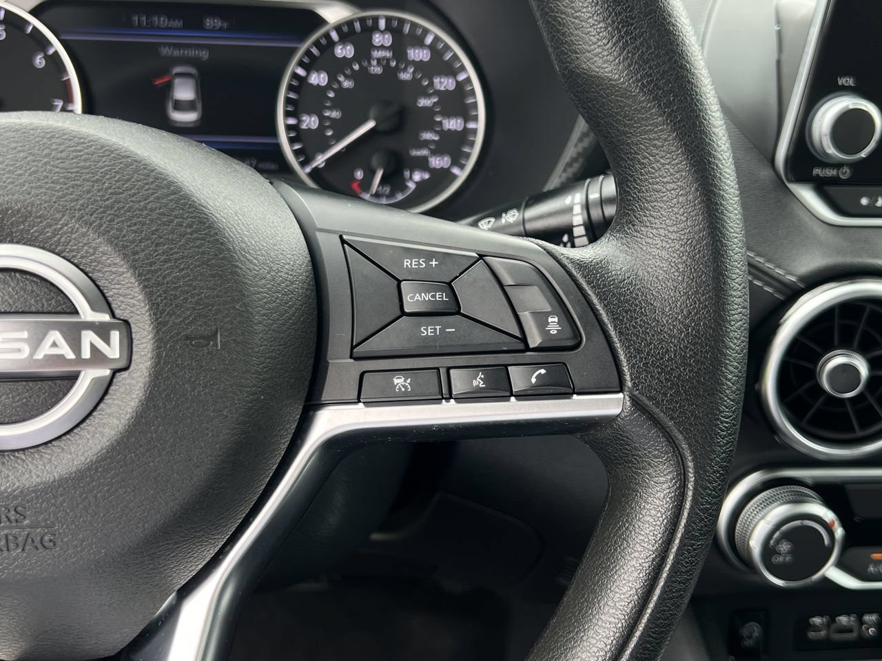 Used 2024 Nissan Sentra SV FWD image 11