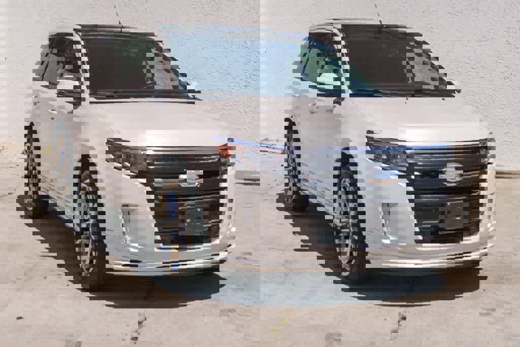 Used 2014 Ford Edge Sport w/ Driver Entry Package AWD/4WD image 3