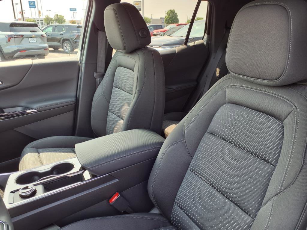New 2026 Chevrolet Equinox LT image 12