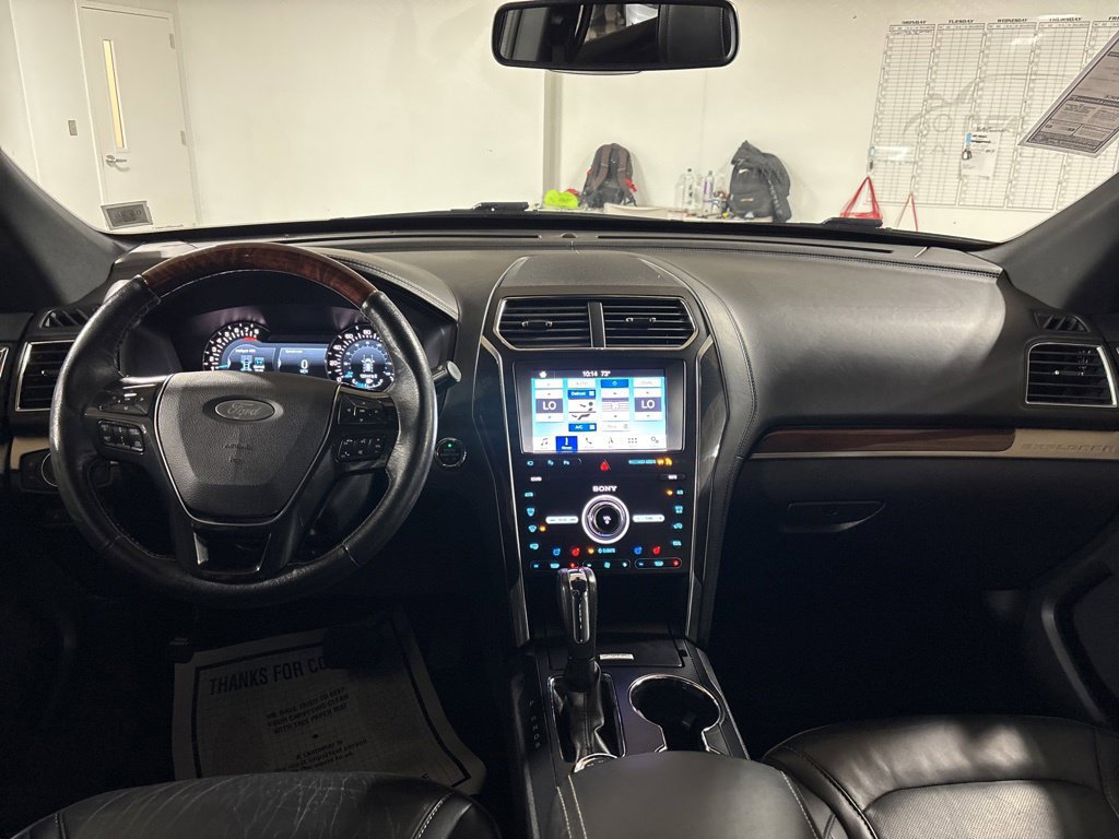 Used 2019 Ford Explorer Platinum AWD/4WD image 9
