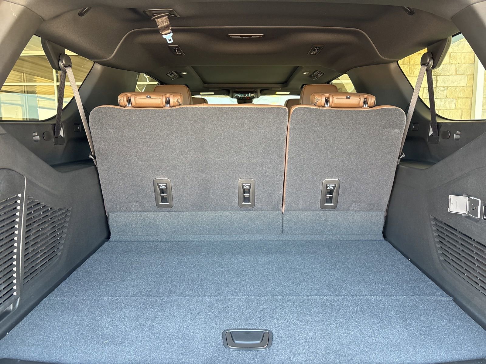 New 2026 Chevrolet Suburban High Country image 20