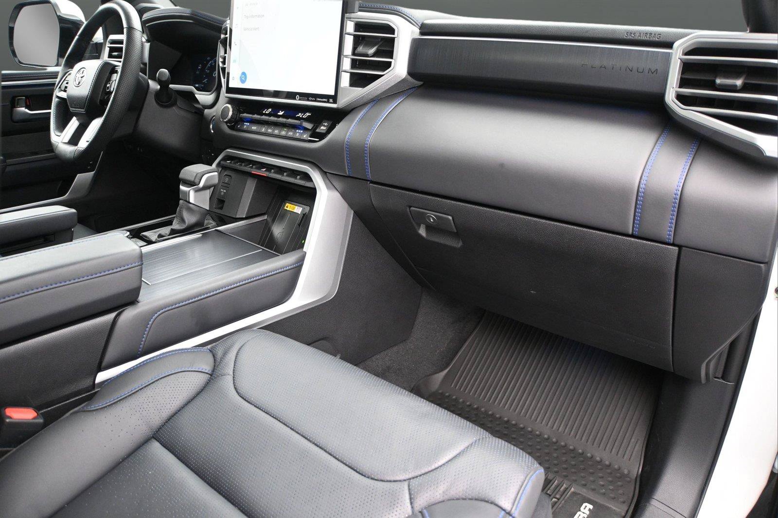 Used 2024 Toyota Tundra Platinum AWD/4WD image 22