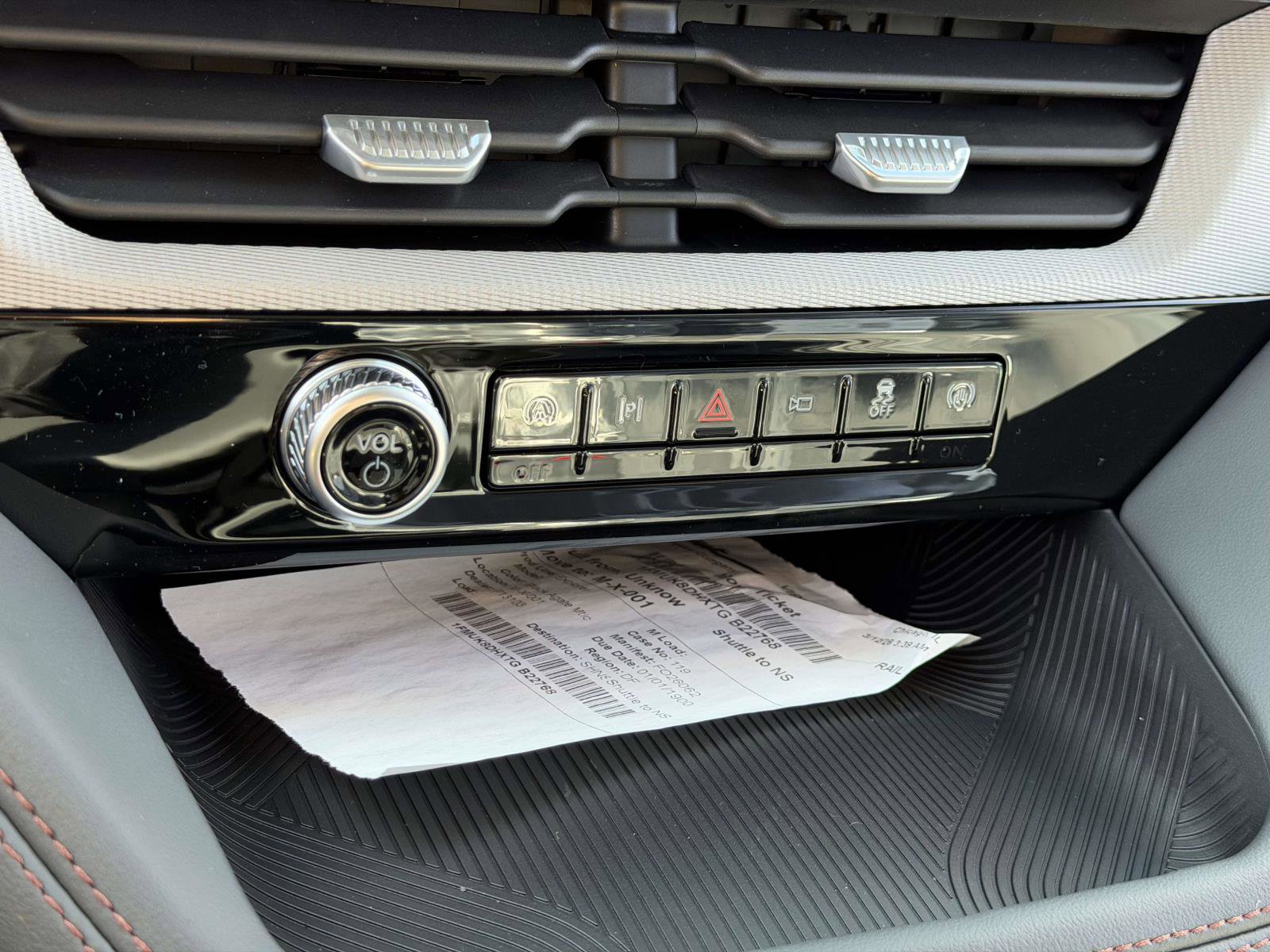 New 2026 Ford Explorer Active image 26