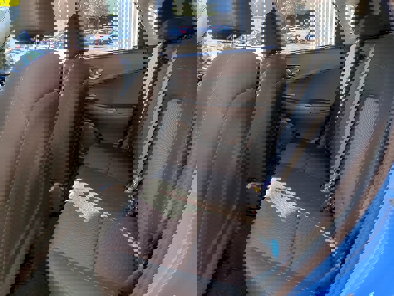 Certified 2022 Hyundai Kona SEL w/ Convenience Package image 13