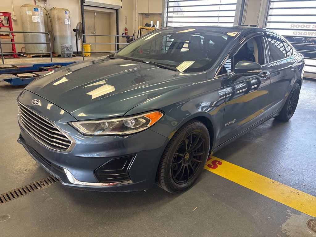 Used 2019 Ford Fusion SEL FWD image 5