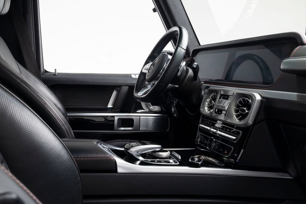 Used 2022 Mercedes-Benz G 550 image 28
