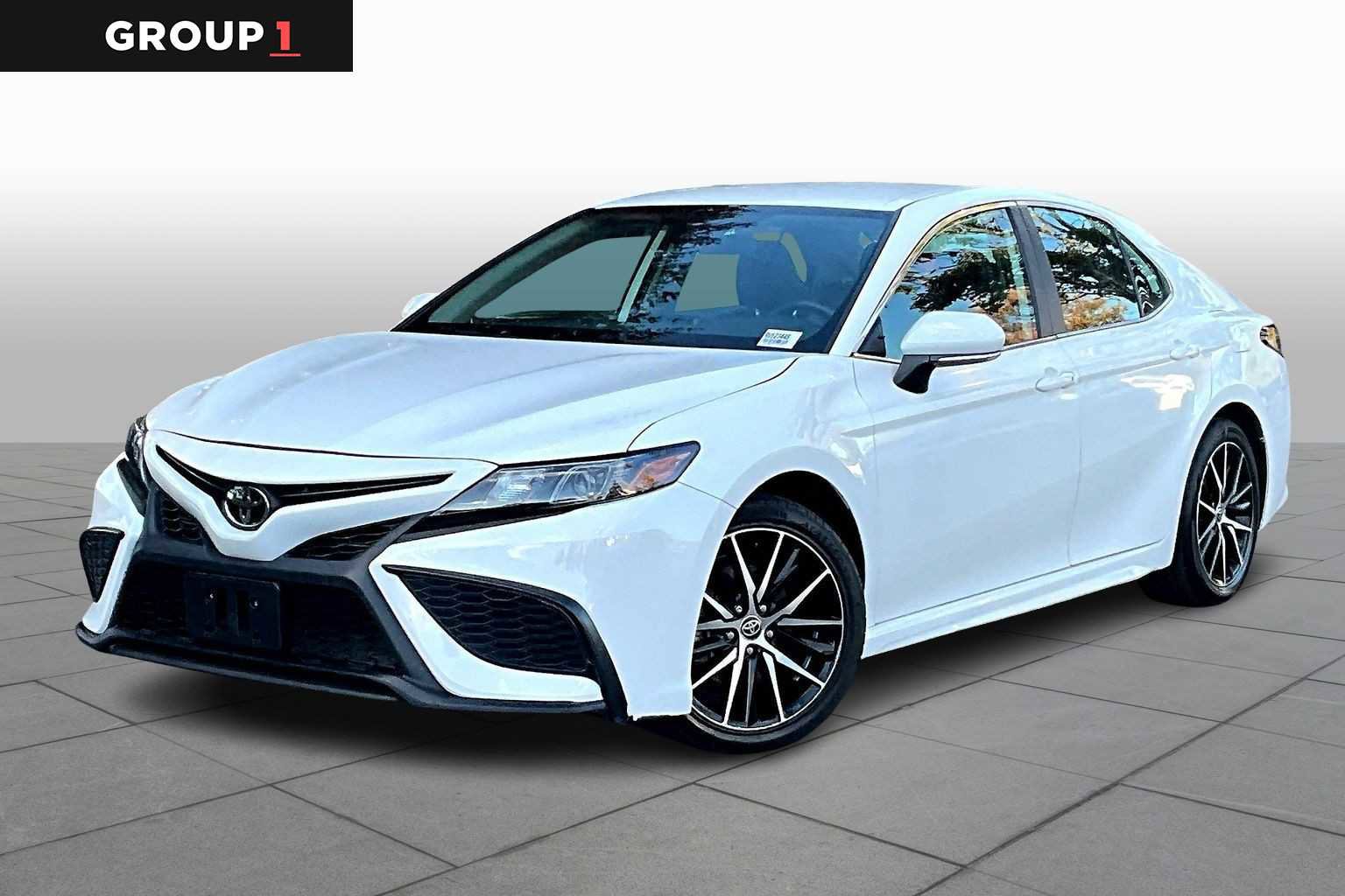 Used 2024 Toyota Camry SE