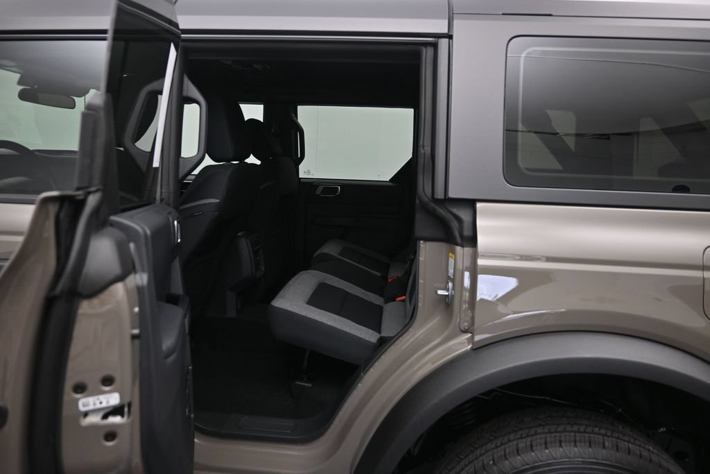 New 2026 Ford Bronco 4-Door AWD/4WD image 22