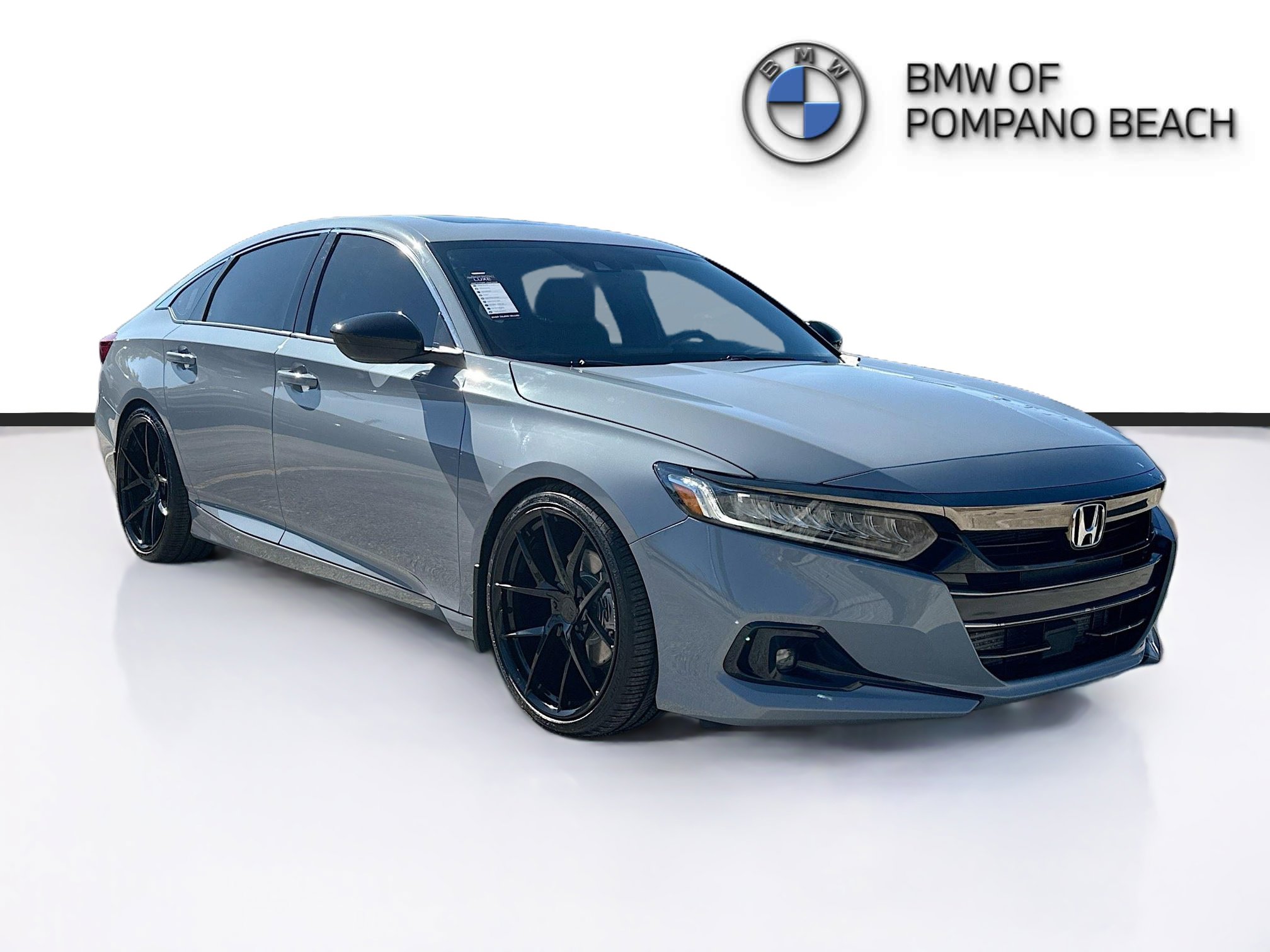 Used 2022 Honda Accord Sport image 1