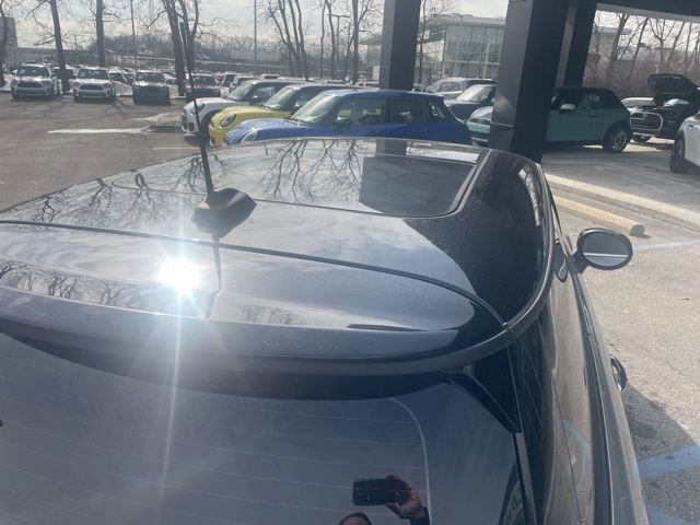 Certified 2024 MINI Cooper SE image 31