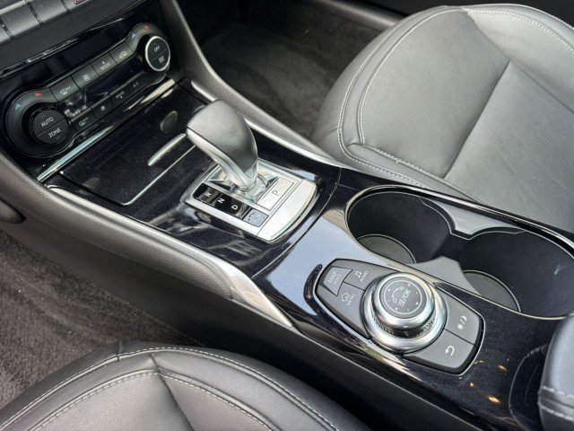 Used 2018 INFINITI QX30 Premium w/ Navigation Package FWD image 26