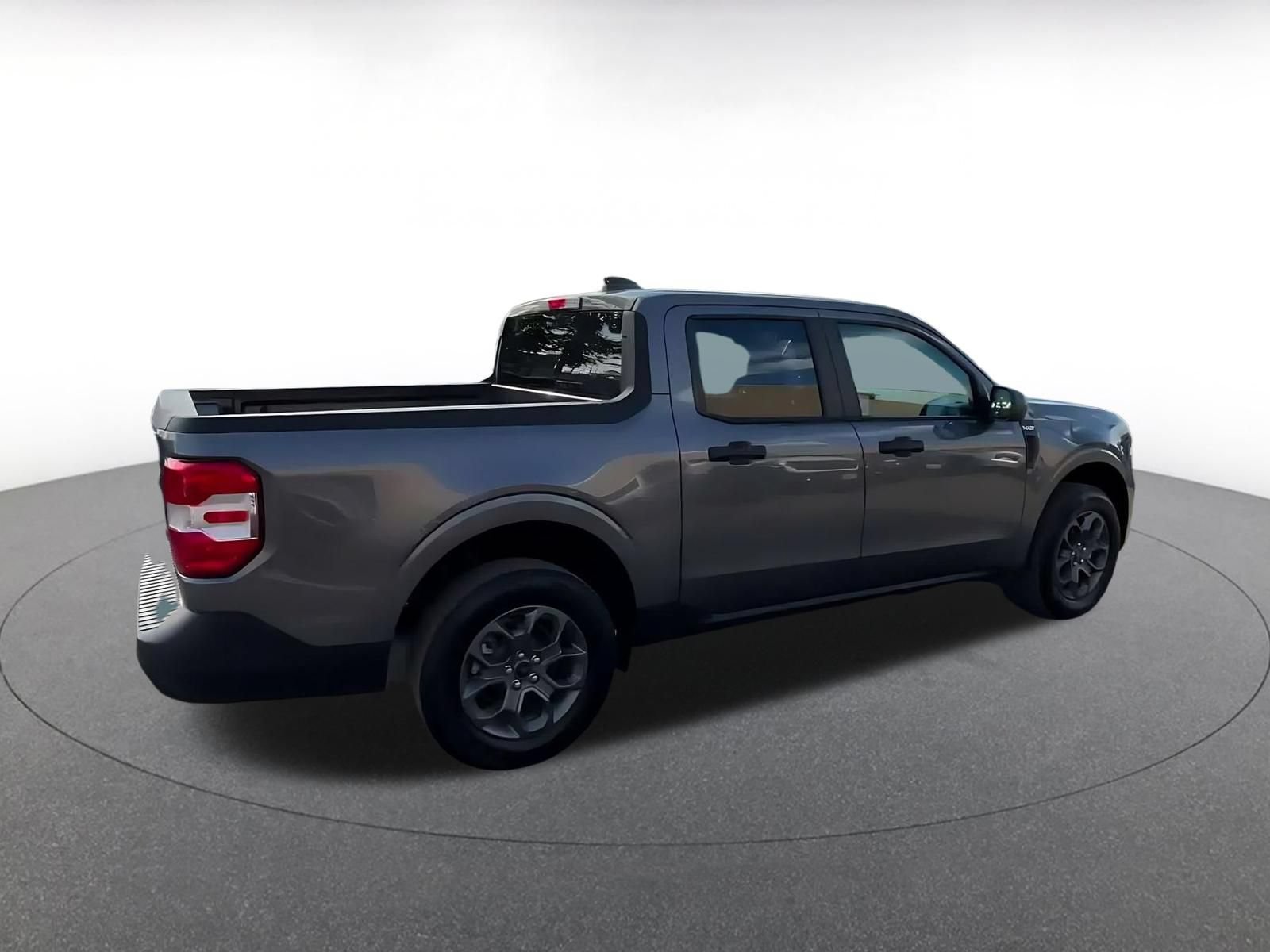 Used 2026 Ford Maverick XLT FWD image 14