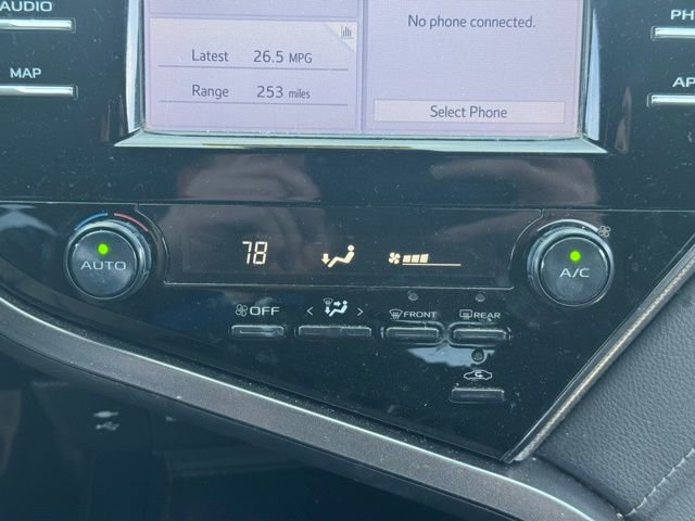 Used 2019 Toyota Camry SE image 21