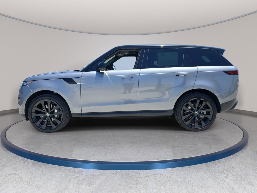 Used 2025 Land Rover Range Rover Sport SE AWD/4WD image 8