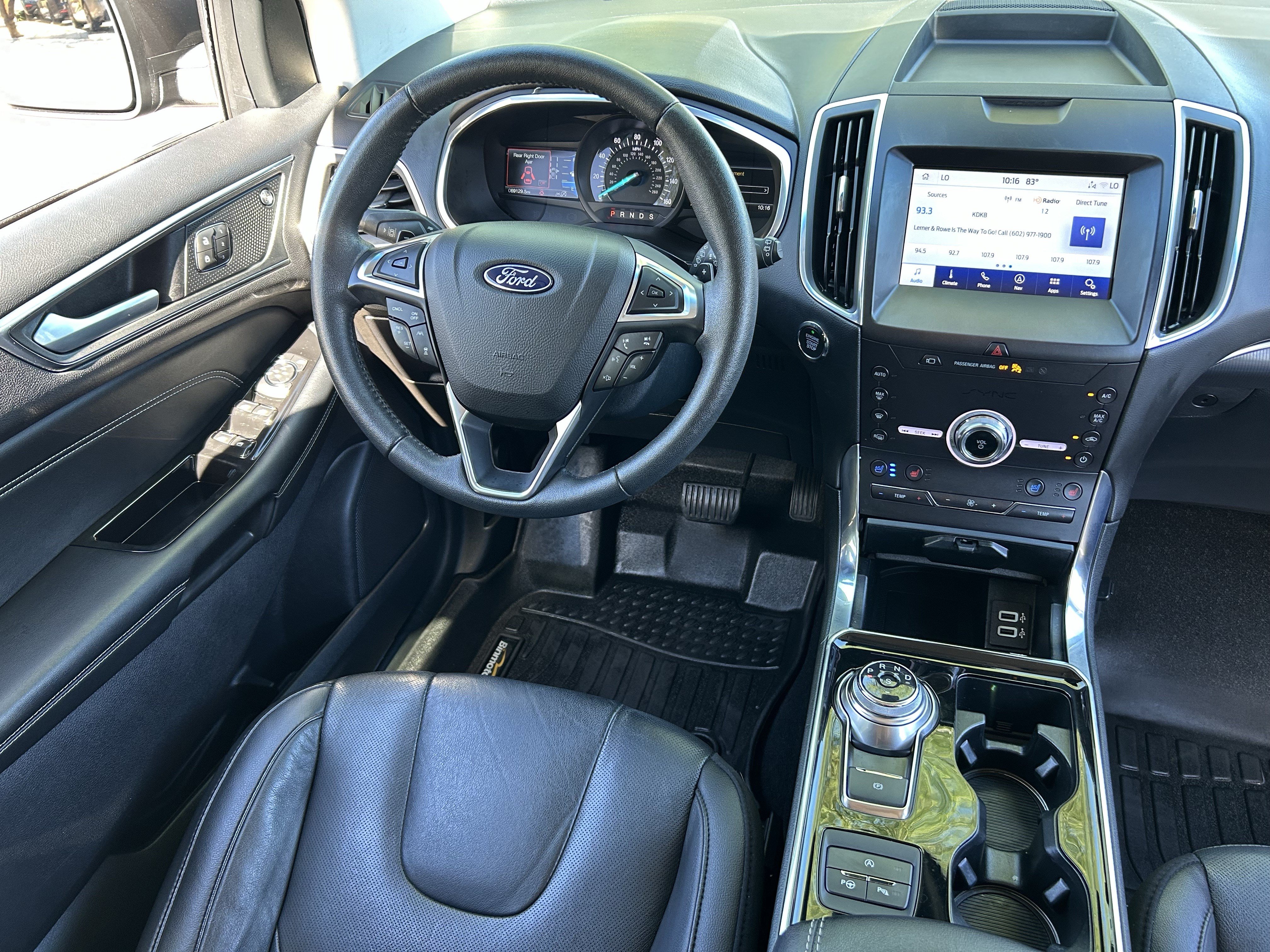 Used 2020 Ford Edge Titanium w/ Equipment Group 301A AWD/4WD image 12