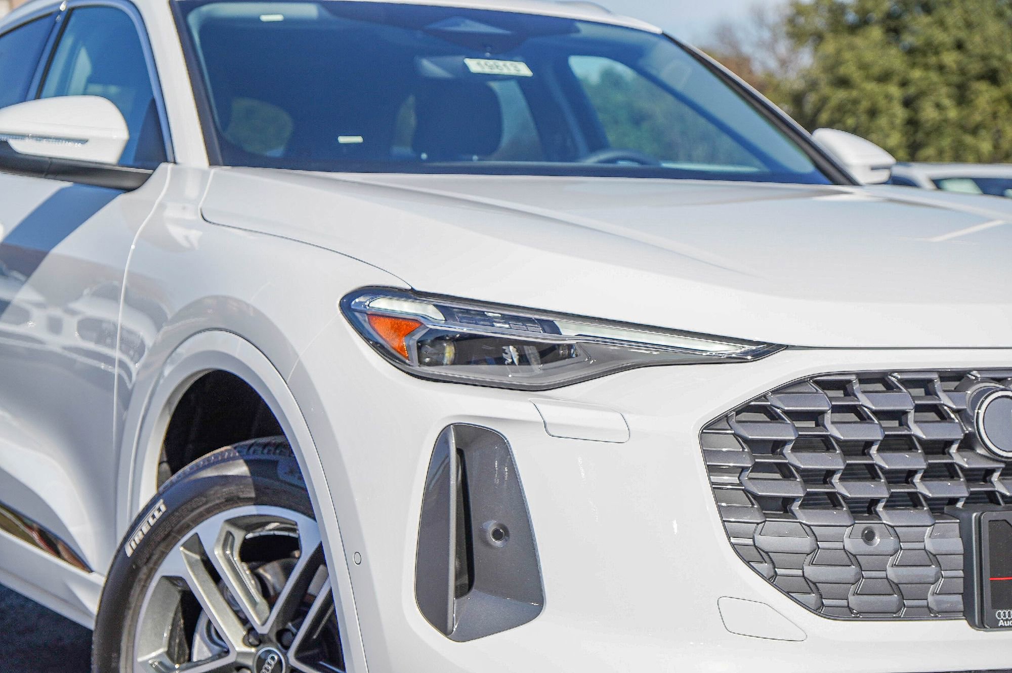 New 2025 Audi Q5 Premium Plus image 2