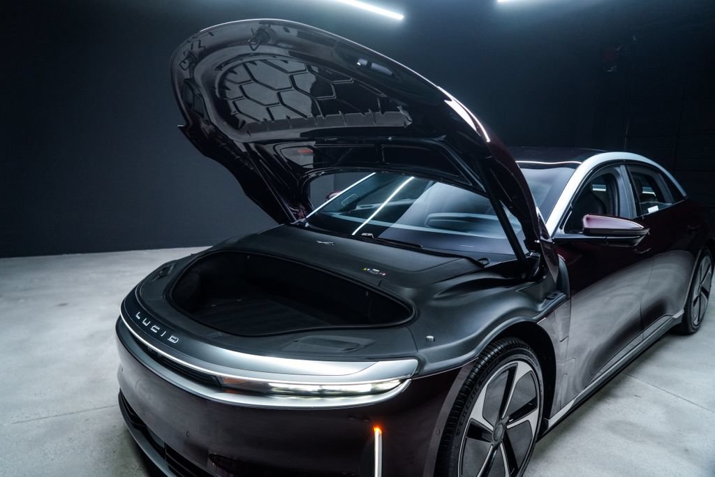 Used 2023 Lucid Air Touring AWD/4WD image 8