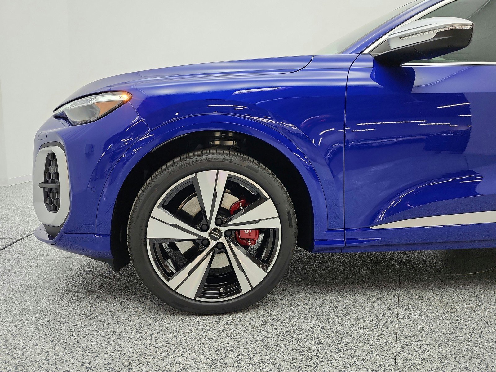New 2026 Audi SQ5 Premium Plus AWD/4WD image 15