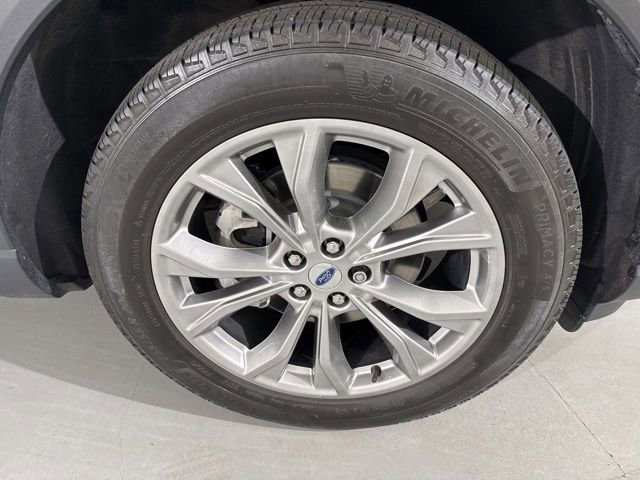 Used 2023 Ford Explorer Limited w/ Limited Technology Package image 18
