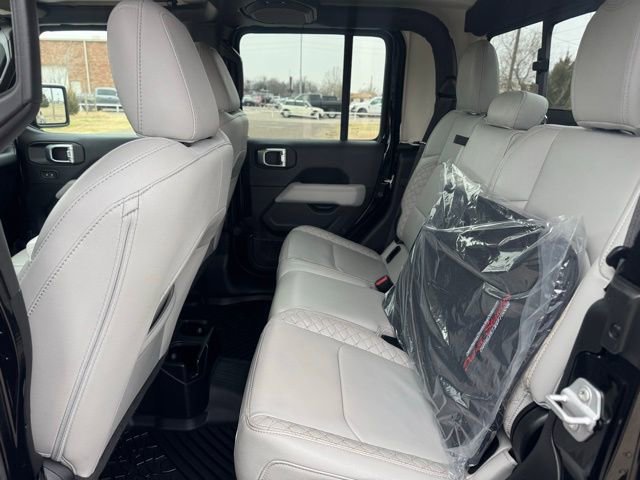 Certified 2022 Jeep Gladiator Overland image 10