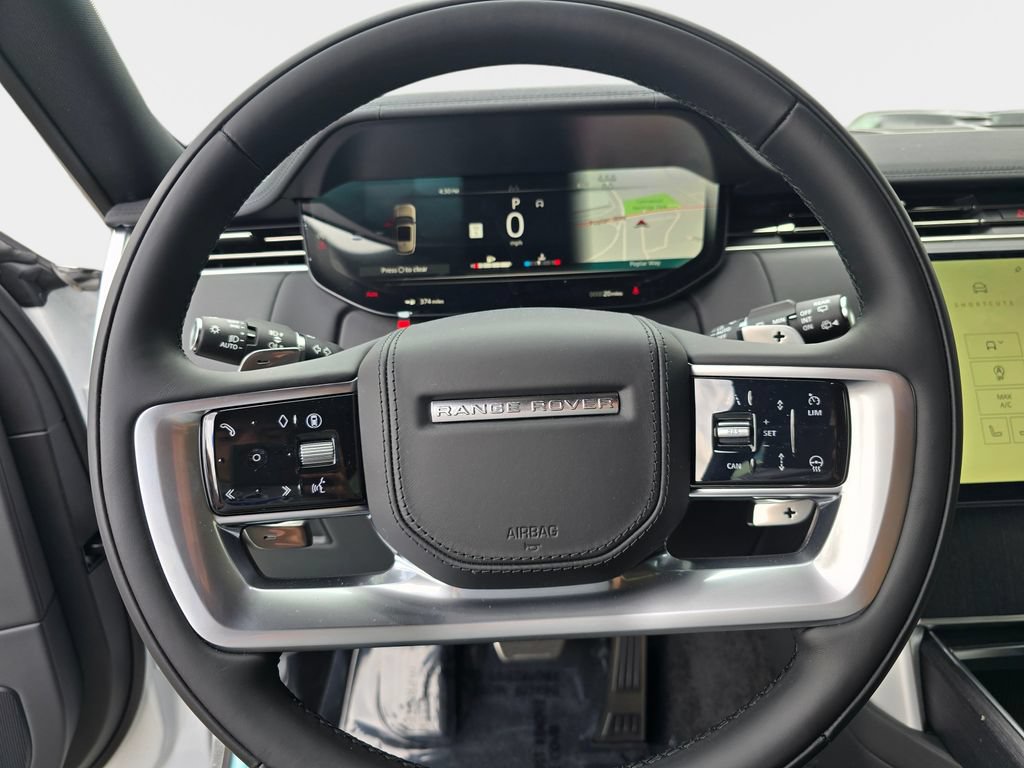 New 2026 Land Rover Range Rover Long Wheelbase SE AWD/4WD image 15