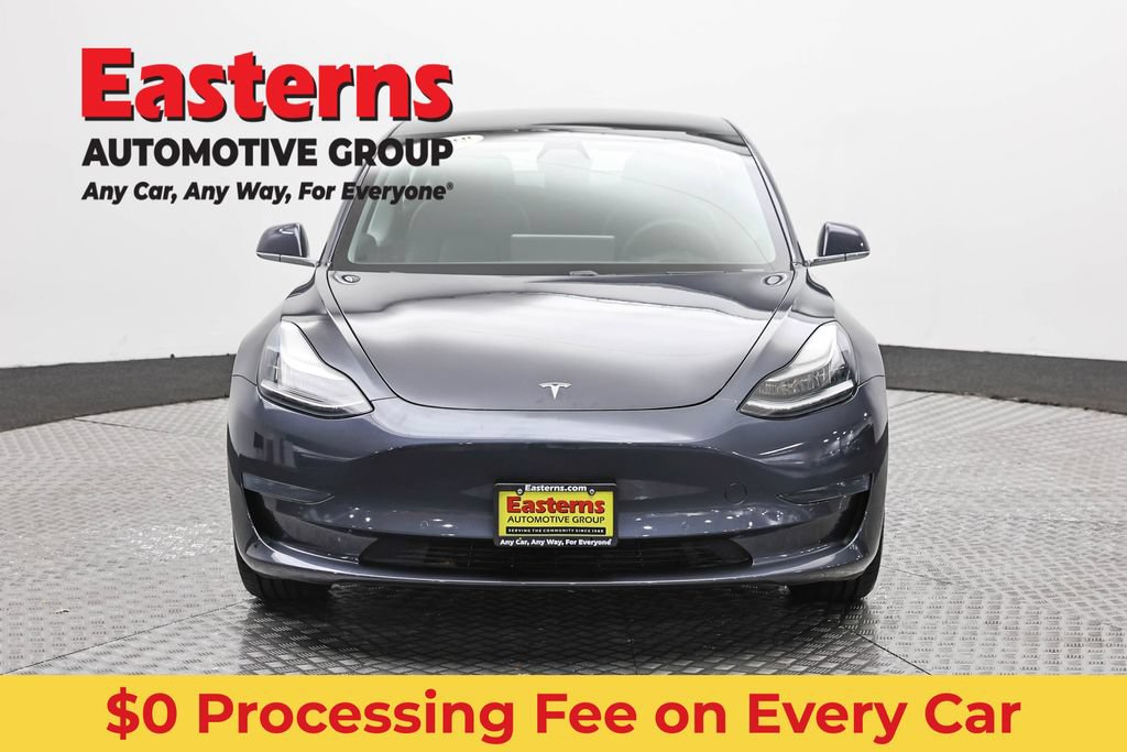 Used 2019 Tesla Model 3 Standard Range Plus RWD image 2