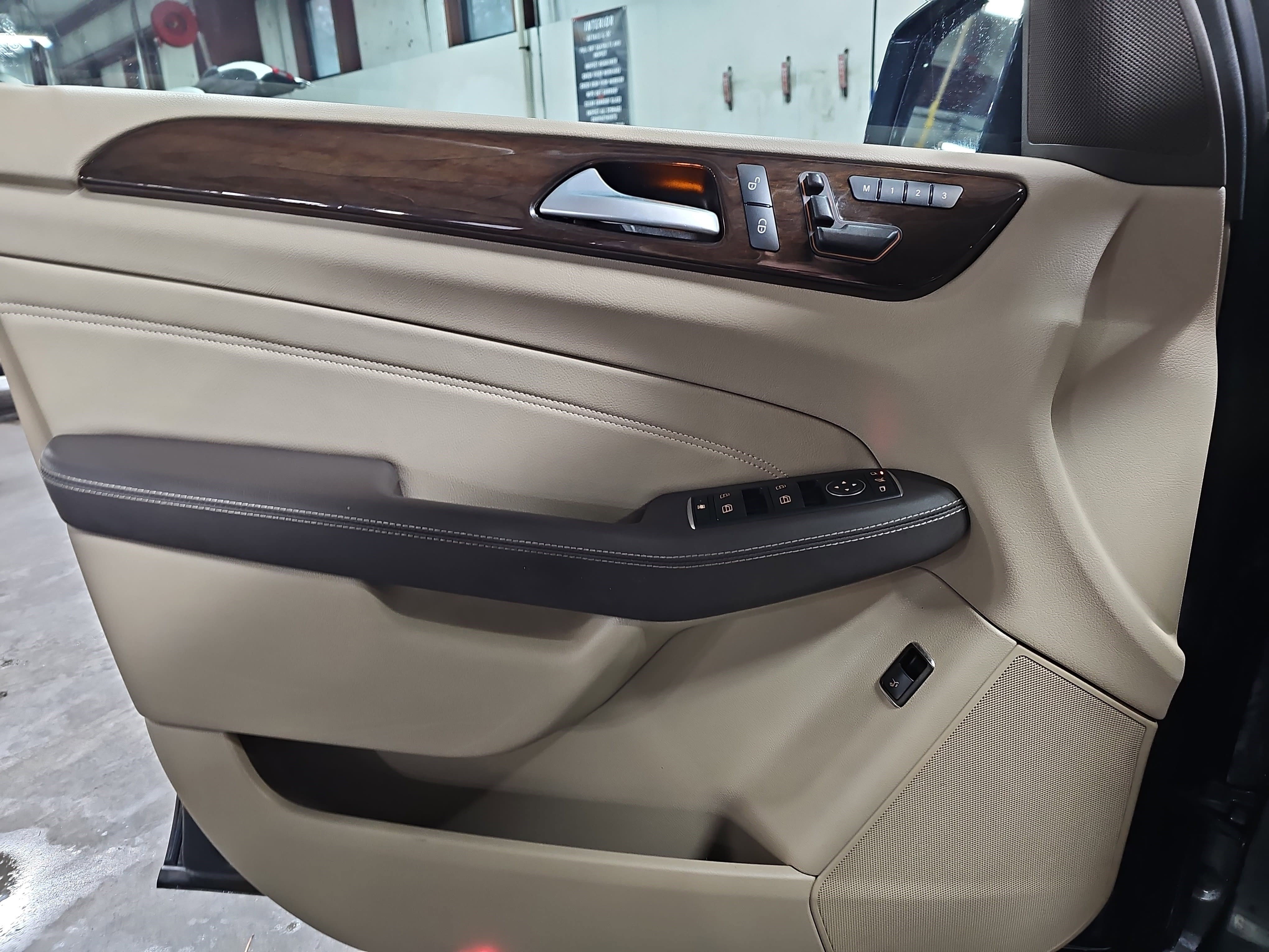 Used 2014 Mercedes-Benz ML 350 2WD image 28