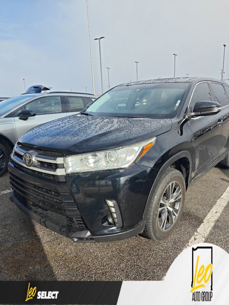 Used 2019 Toyota Highlander LE
