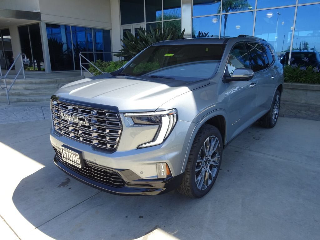 New 2026 GMC Acadia Denali Ultimate AWD/4WD image 3