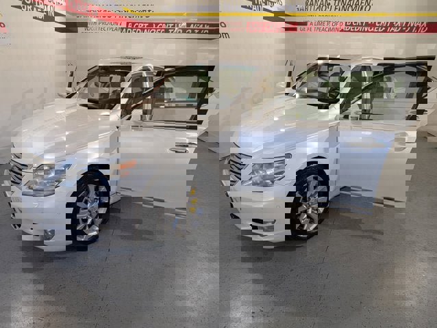 Used 2011 Lexus LS 460 AWD w/ Comfort Pkg image 11