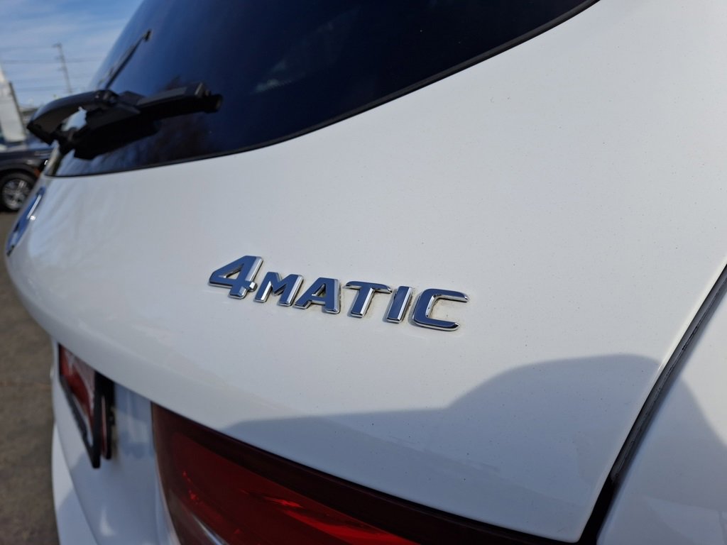 Used 2018 Mercedes-Benz GLC 300 4MATIC image 6