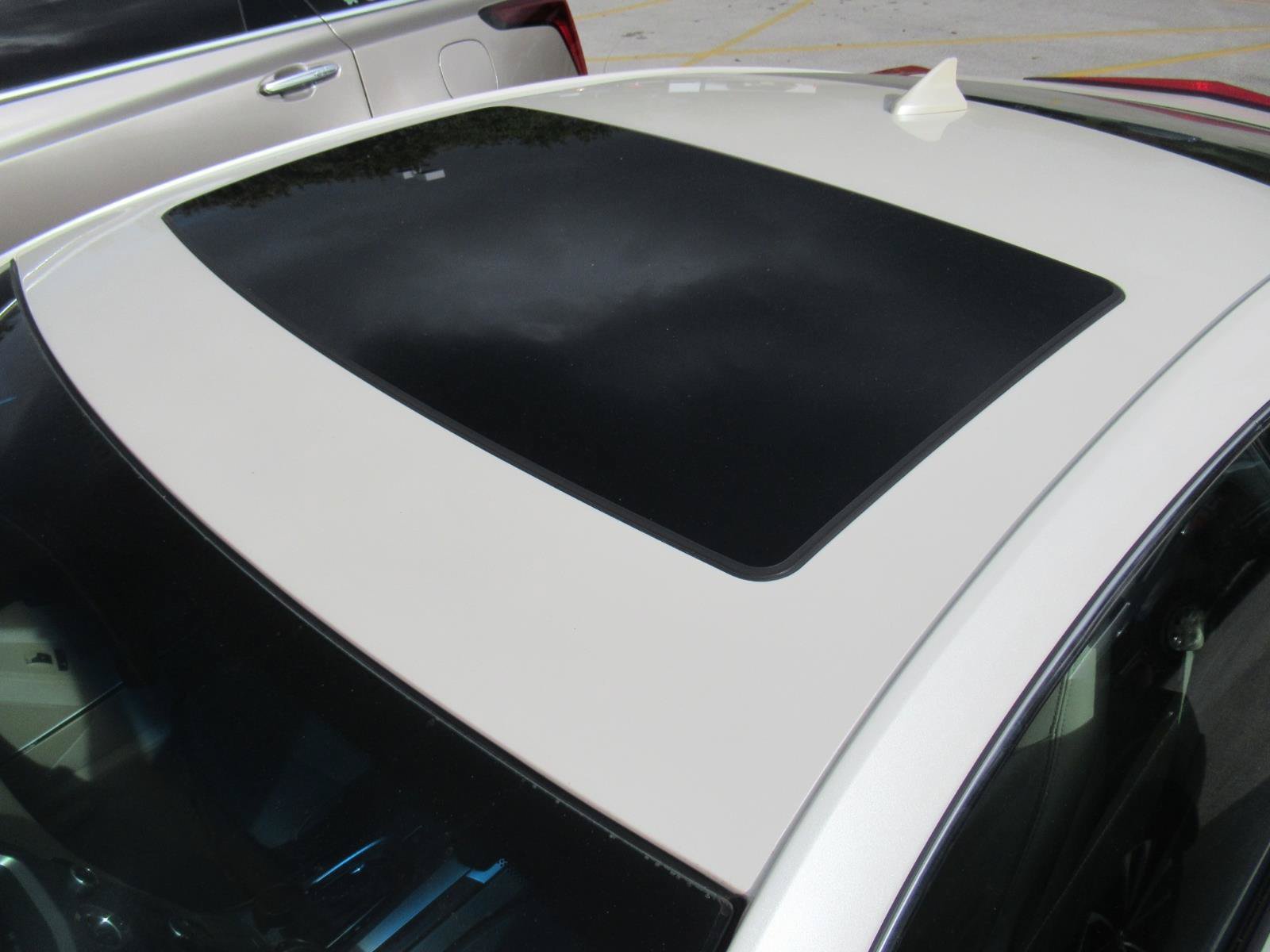Used 2012 Cadillac CTS Premium RWD image 5
