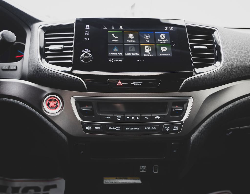 Used 2021 Honda Pilot Special Edition image 4