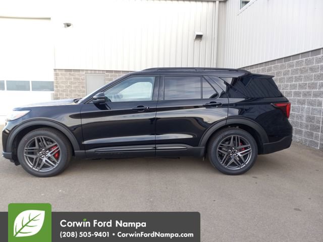 New 2026 Ford Explorer ST w/ Sun And Sound Package image 6