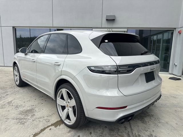 Used 2022 Porsche Cayenne Platinum Edition AWD/4WD image 6