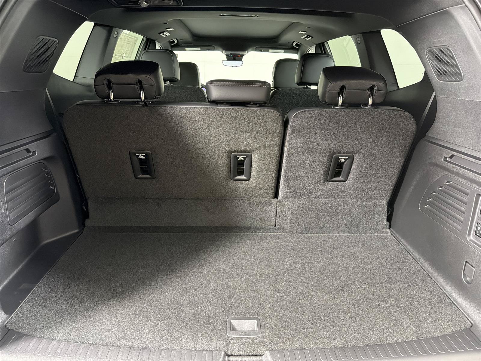 New 2026 Buick Enclave Sport Touring w/ Power Package FWD image 17