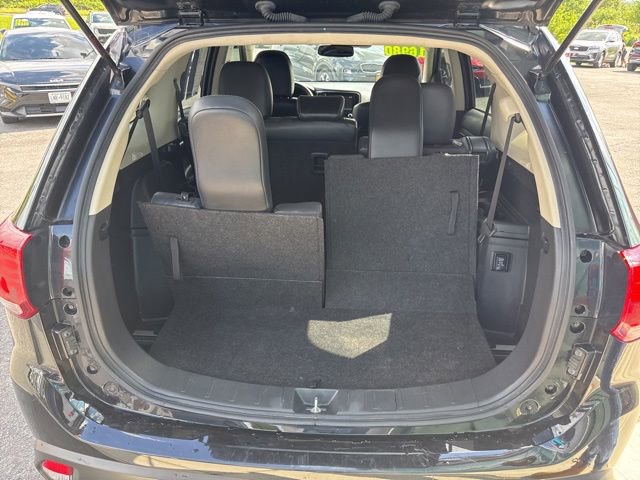 Used 2020 Mitsubishi Outlander ES AWD/4WD image 12
