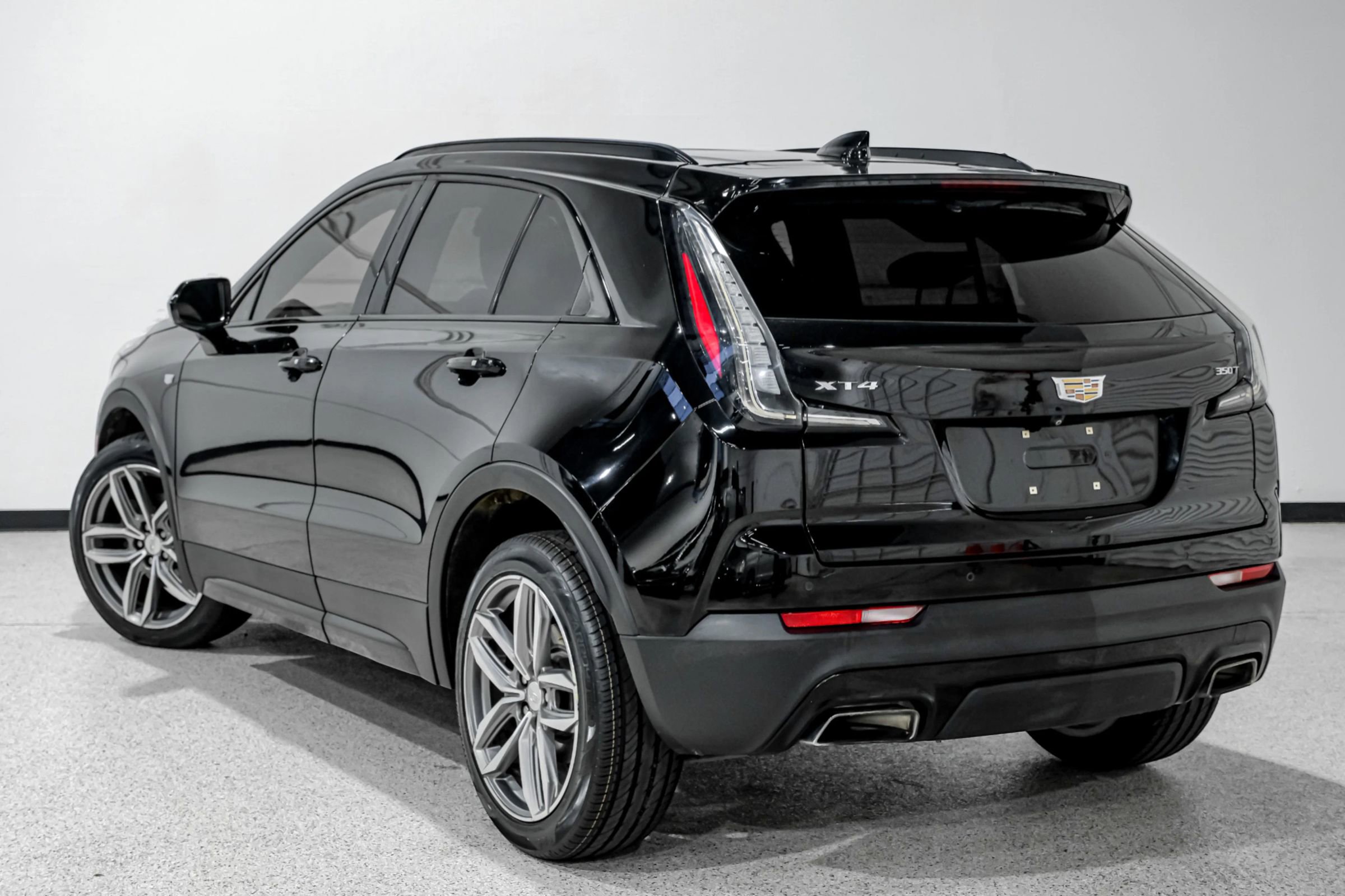 Used 2020 Cadillac XT4 Sport image 8