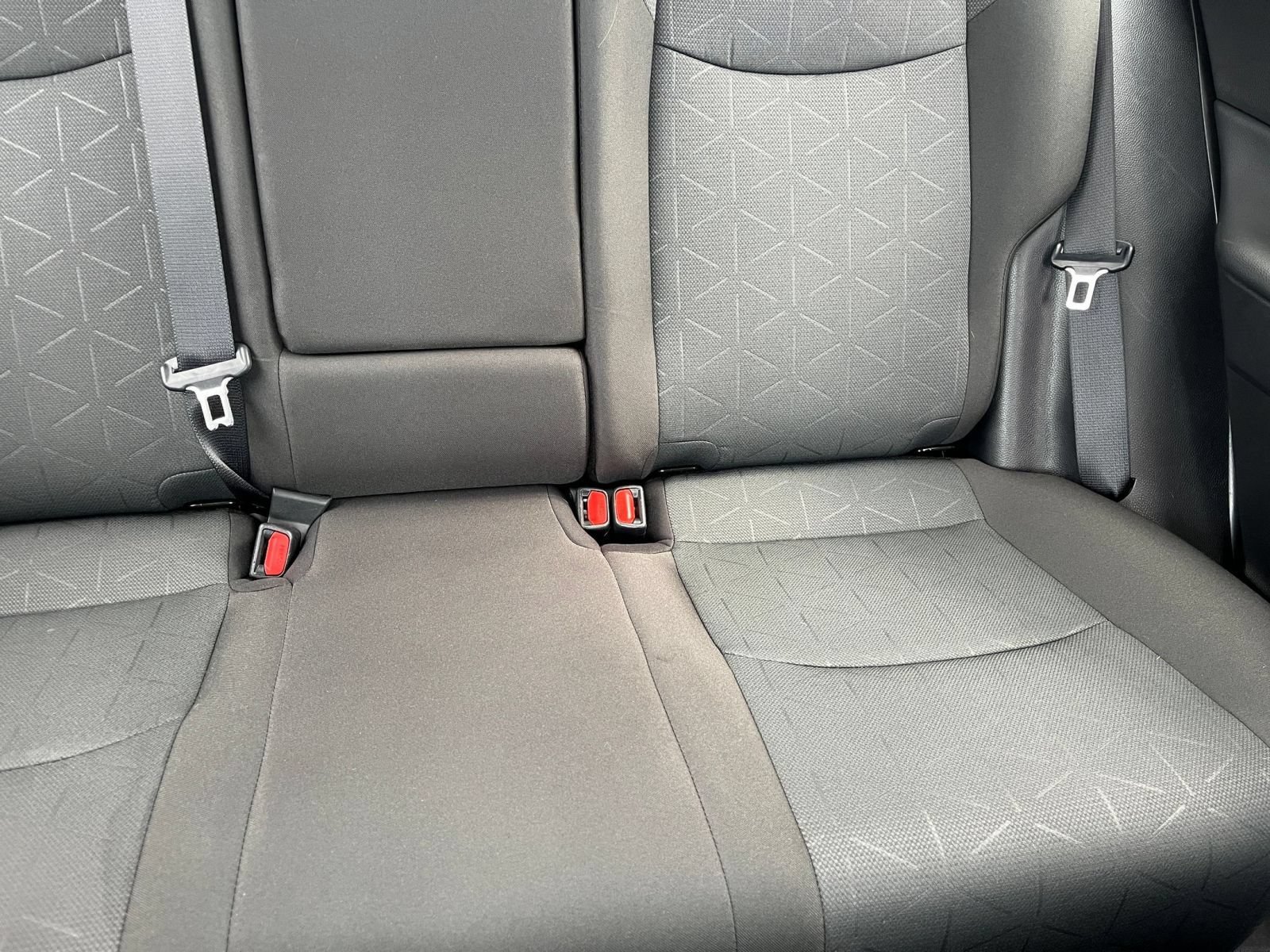 Used 2025 Toyota RAV4 XLE w/ Convenience Package AWD/4WD image 34
