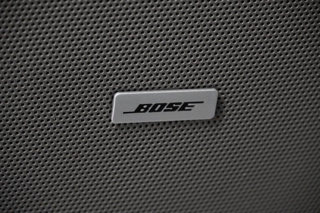 Used 2023 Cadillac XT6 Premium Luxury image 19