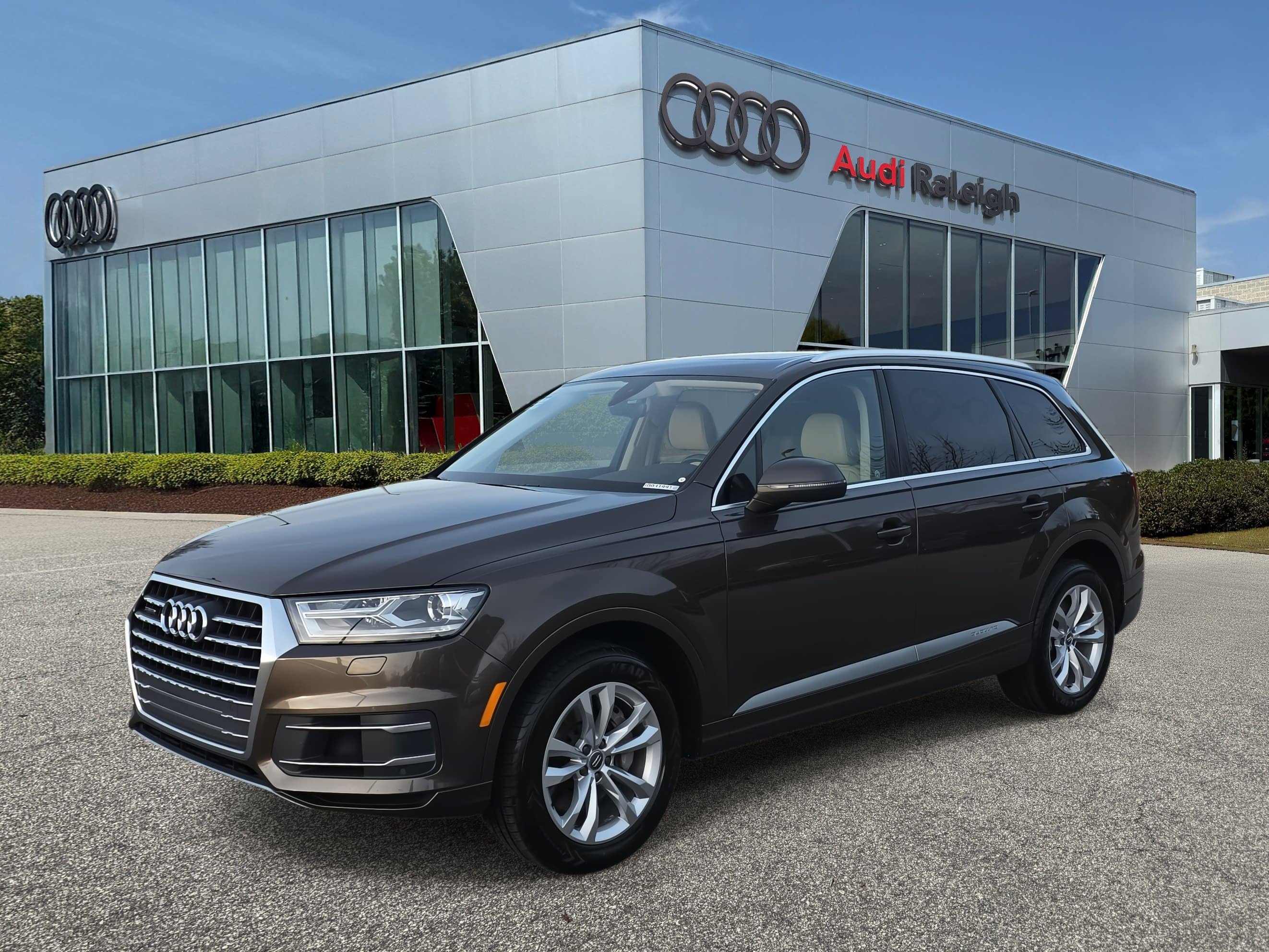 Used 2018 Audi Q7 3.0T Premium Plus w/ Premium Plus Package