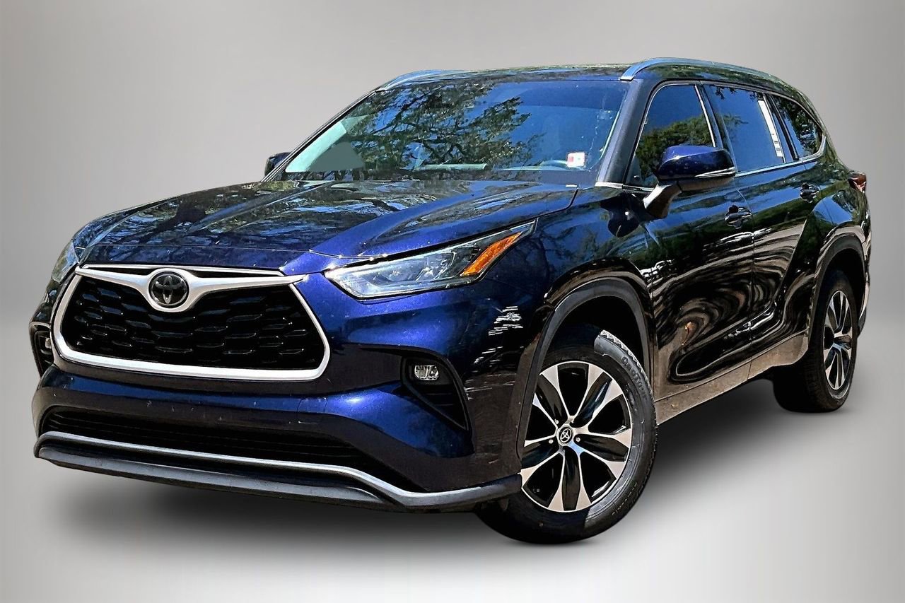 Used 2020 Toyota Highlander XLE