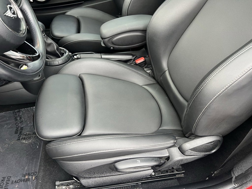 Used 2014 MINI Cooper S image 13